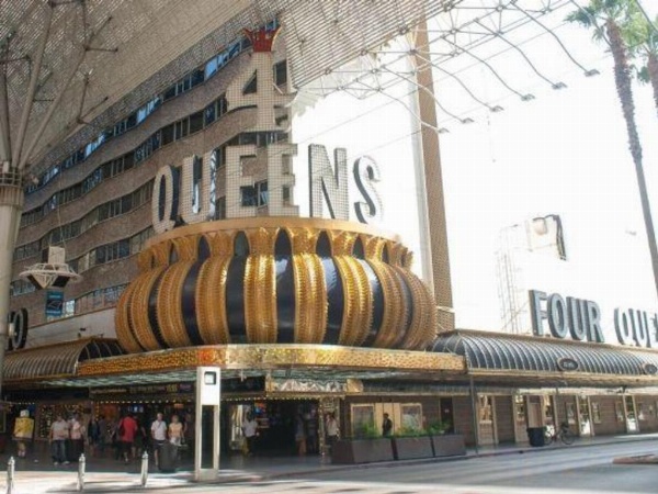 Four Queens Hotel And Casino image 23